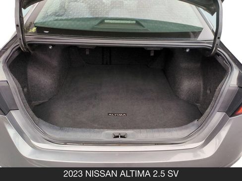 Used 2023 Nissan Altima 2.5 SV FWD image 24