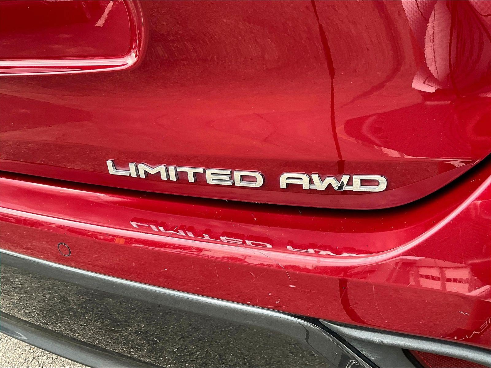 Used 2023 Toyota Highlander Limited AWD/4WD image 24