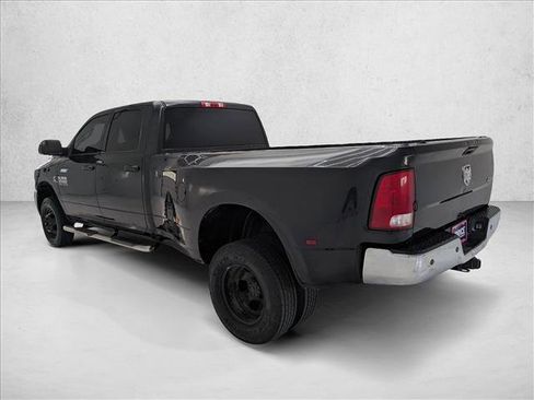 Used 2017 RAM 3500 Tradesman w/ Chrome Appearance Group image 6