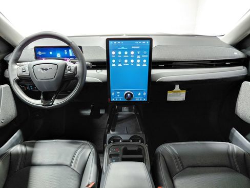 Certified 2025 Ford Mustang Mach-E Premium AWD/4WD image 2