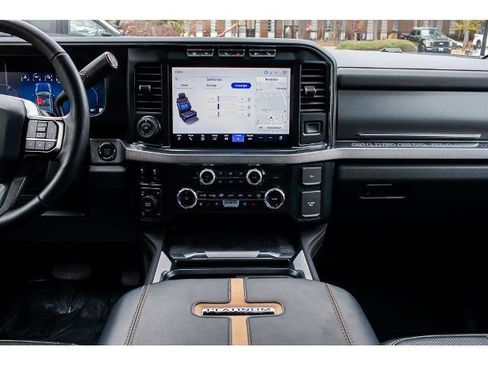 Certified 2024 Ford F350 Platinum image 15