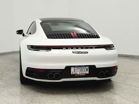 Used 2021 Porsche 911 Carrera image 4