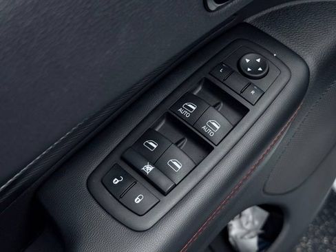 Used 2023 Dodge Durango GT AWD/4WD image 15