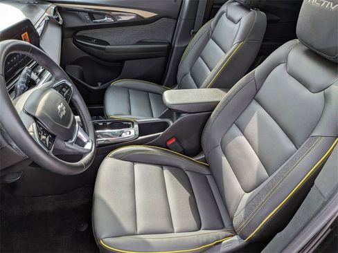 Used 2024 Chevrolet TrailBlazer ACTIV w/ Convenience Package image 24