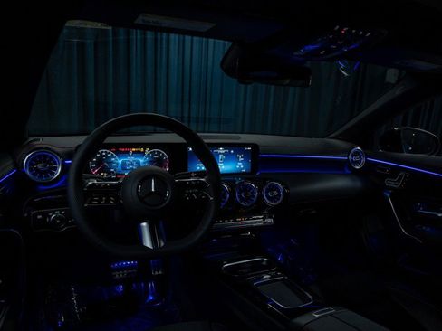 Certified 2026 Mercedes-Benz CLA 250 image 28