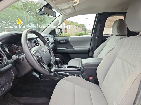 Used 2023 Toyota Tacoma SR5 image 18