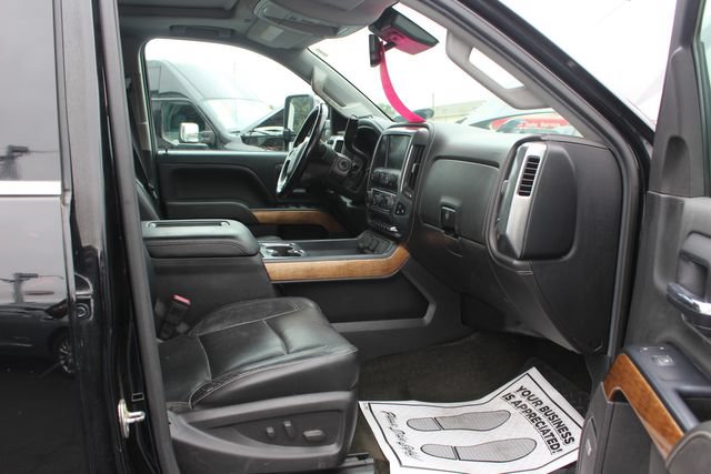 Used 2017 Chevrolet Silverado 2500 LTZ w/ Duramax Plus Package AWD/4WD image 26