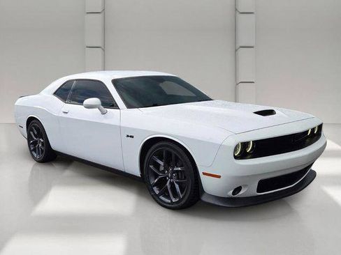 Used 2023 Dodge Challenger R/T w/ Blacktop Package RWD image 7