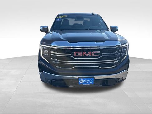 Used 2023 GMC Sierra 1500 SLT w/ SLT Premium Package image 9
