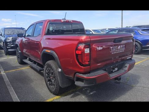Used 2026 GMC Canyon Elevation w/ Convenience Package RWD image 7