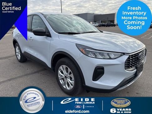 Used 2025 Ford Escape Active w/ Tech Pack #1 AWD/4WD image 1