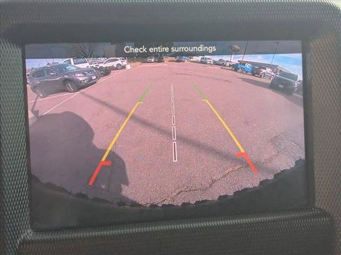 Used 2018 Jeep Wrangler Unlimited Rubicon w/ Cold Weather Group image 13