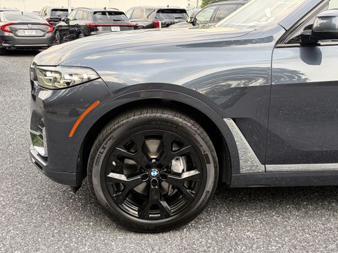 Used 2022 BMW X7 xDrive40i w/ Cold Weather Package AWD/4WD image 4