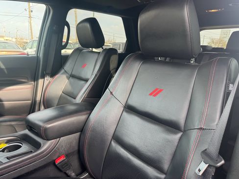 Used 2024 Dodge Durango GT image 19