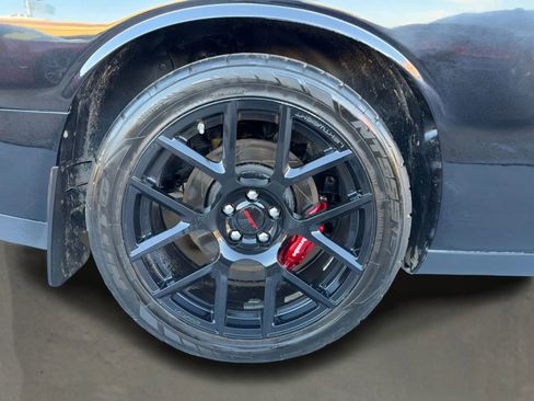 Used 2015 Dodge Challenger R/T Scat Pack w/ Scat Pack Appearance Package image 14