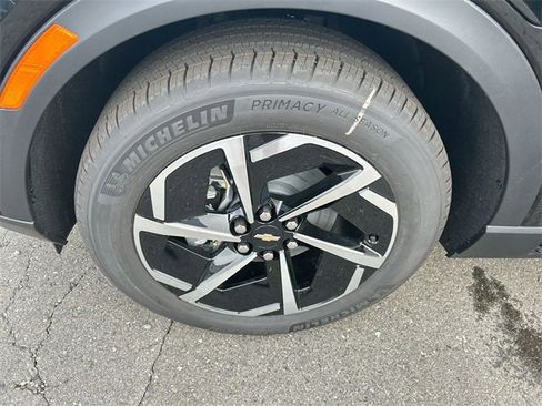 New 2026 Chevrolet Equinox EV LT image 31