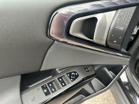 New 2026 BMW X3 xDrive30 w/ Premium Package image 14