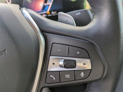 Used 2024 BMW 330e xDrive image 19