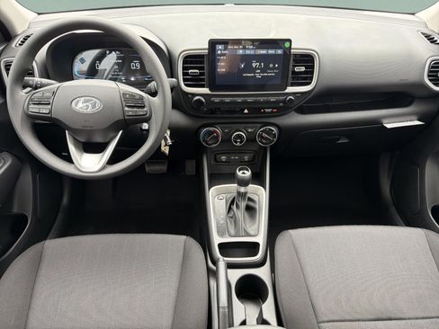New 2026 Hyundai Venue SE FWD image 9