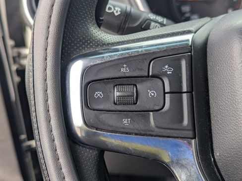 Used 2022 Chevrolet Blazer LT FWD image 19