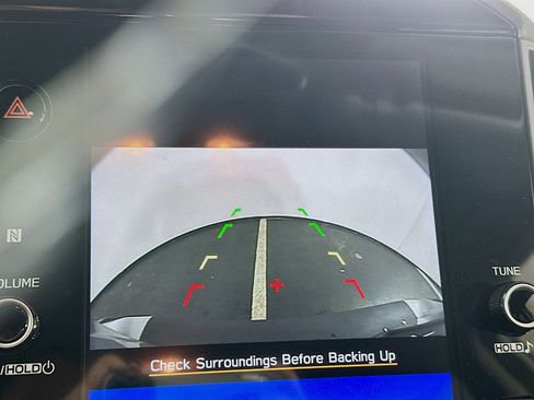 Used 2024 Subaru Crosstrek 2.0i Premium image 21