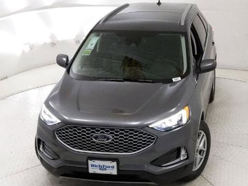 Certified 2024 Ford Edge SEL w/ Convenience Package AWD/4WD image 19