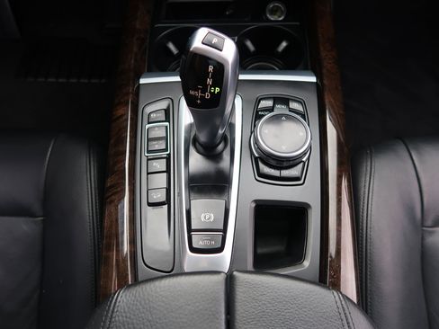 Used 2014 BMW X5 xDrive35d image 21