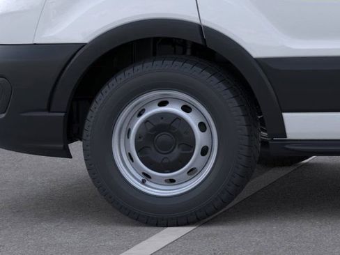New 2025 Ford Transit 250 148 Medium Roof image 19