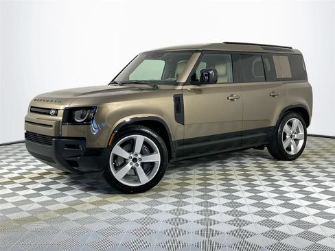 Used 2026 Land Rover Defender 110 X-Dynamic SE AWD/4WD image 1