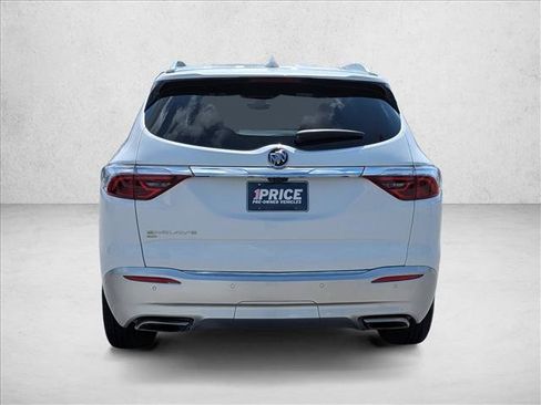 Used 2022 Buick Enclave Premium AWD/4WD image 6
