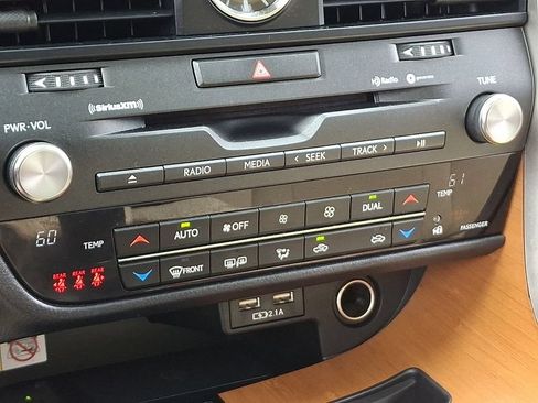 Used 2022 Lexus RX 450h AWD w/ Premium Package image 17