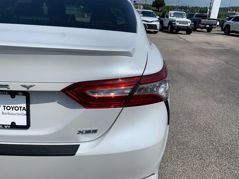 Used 2019 Toyota Camry XSE FWD image 32