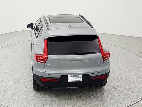 Used 2024 Volvo XC40 B5 Plus w/ Protection Package Premier AWD/4WD image 36