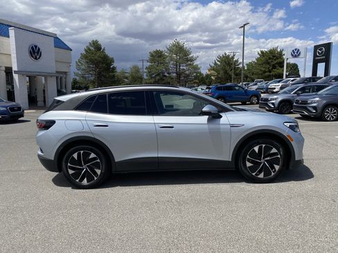 Certified 2022 Volkswagen ID.4 Pro RWD image 52