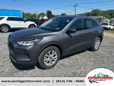 Used 2023 Ford Escape Active AWD/4WD image 1