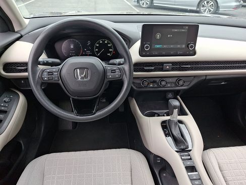 Certified 2024 Honda HR-V LX image 10