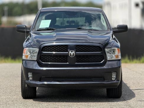 Used 2017 RAM 1500 Express AWD/4WD image 5