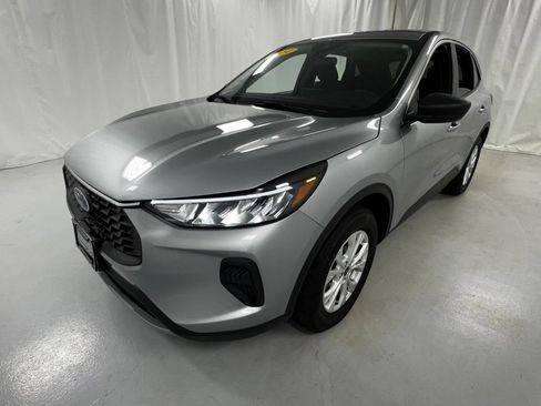 Used 2024 Ford Escape Active AWD/4WD image 7