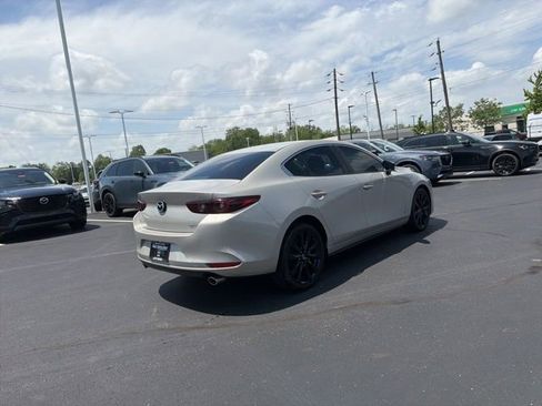 Used 2025 MAZDA MAZDA3 s FWD image 10
