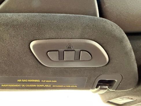 Used 2023 Chevrolet Corvette Stingray Premium Cpe w/ 3LT image 33