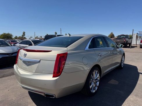 Used 2014 Cadillac XTS Luxury image 11