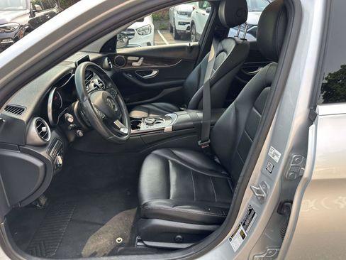 Used 2018 Mercedes-Benz C 300 4MATIC Sedan image 15