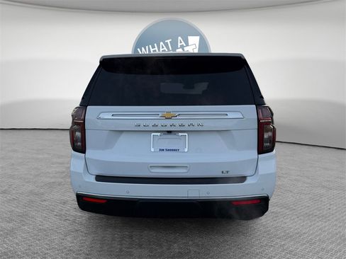 Certified 2024 Chevrolet Suburban LT image 4
