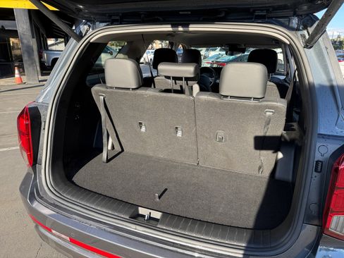 Used 2024 Hyundai Palisade SEL image 21