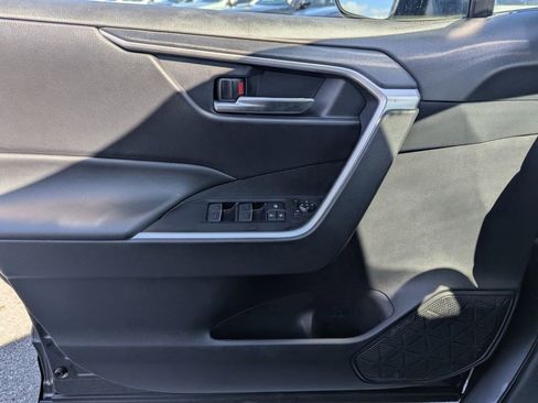 Used 2024 Toyota RAV4 XLE image 24