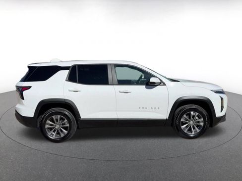 Used 2025 Chevrolet Equinox LT image 16
