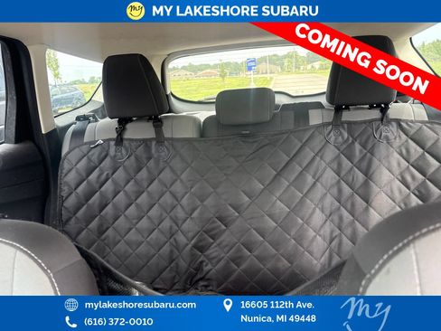 Used 2016 Ford Escape SE w/ Equipment Group 201A AWD/4WD image 13