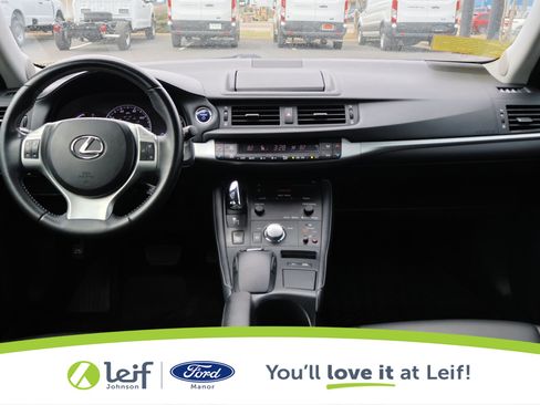 Used 2013 Lexus CT 200h image 24