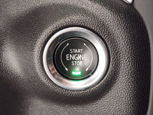 Used 2021 GMC Sierra 1500 Elevation w/ Preferred Package AWD/4WD image 19