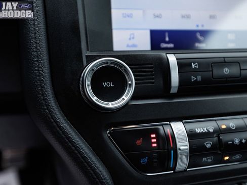 Used 2020 Ford Mustang Premium image 21